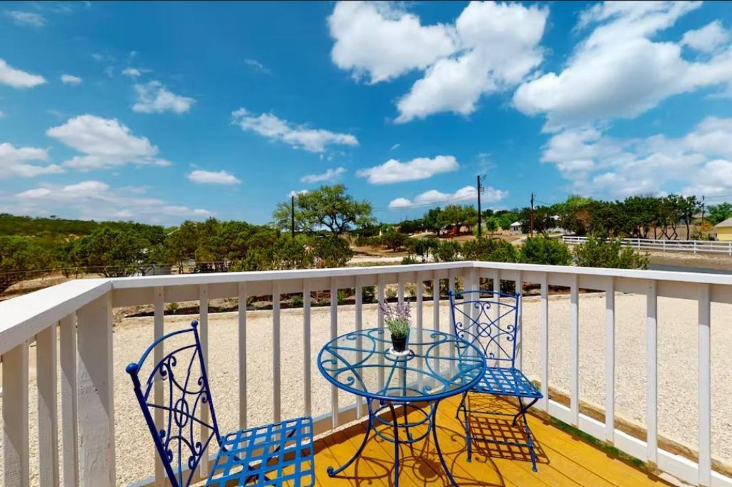 Blue Oasis In The Hill Country Hotell Kerrville Eksteriør bilde